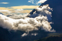 Blick vom Belvédère de Maido in den Erosionskraater Cirque de Mafate, La Reunion, Indischer Ozean, Frankreich