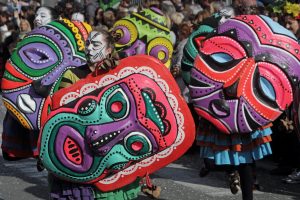 Parade 2